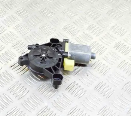Audi A3 S3 8V Front door window regulator motor S850202100 0130822716
