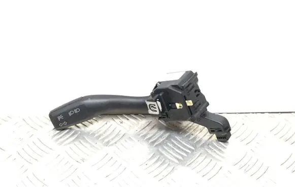Audi A3 S3 8P Indicator stalk 8P0953513A CZK03 01103600