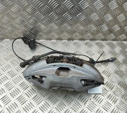 BMW X5 G05 Front brake caliper 8844337