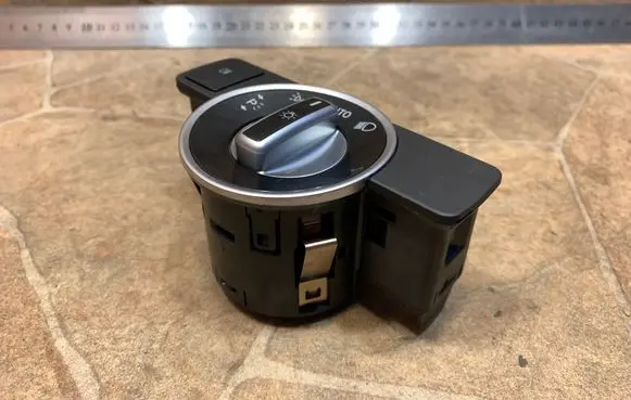 Mercedes-Benz ML W166 Light switch A2129050551