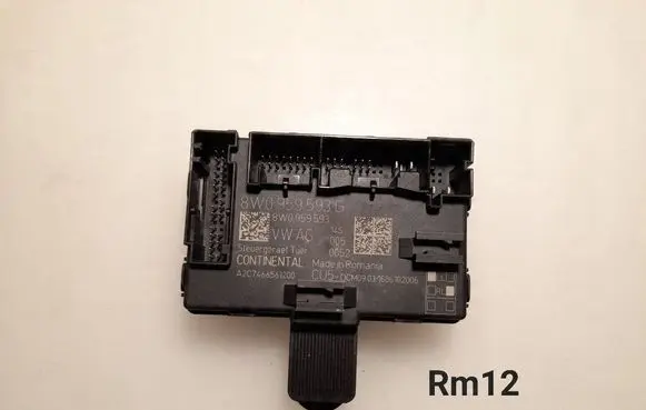Audi A4 S4 B9 Door control unit/module 8W0959593G