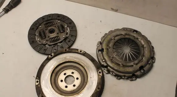 Mini One - Cooper Coupe R56 Clutch set kit 7573382
