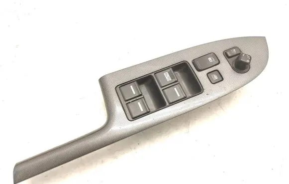 Honda Accord Electric window control switch C8HHH4TMF93