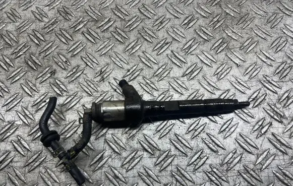 Mazda 6 Fuel injector
