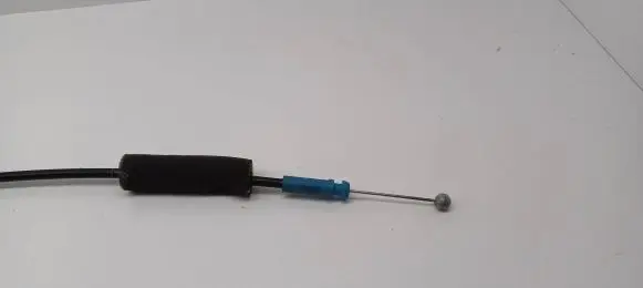 Lexus CT 200H Rear door cable line 105r