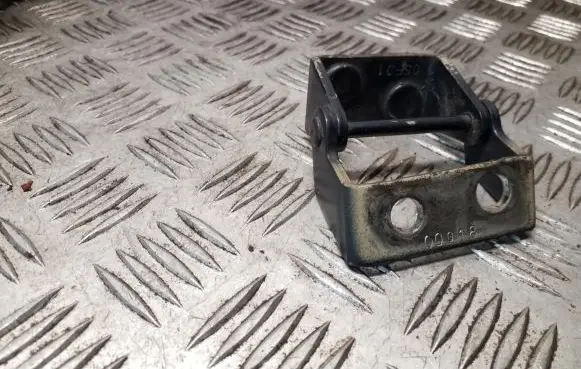 Opel Antara Tailgate/trunk/boot hinge C105L