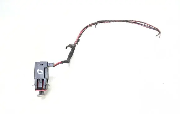 Opel Astra H Brake pedal sensor switch 55701395 869619858
