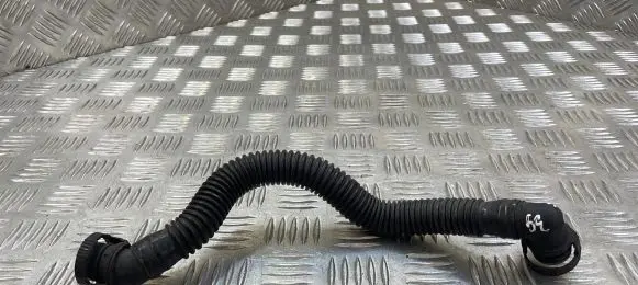 Porsche Cayenne (92A) Breather hose/pipe 