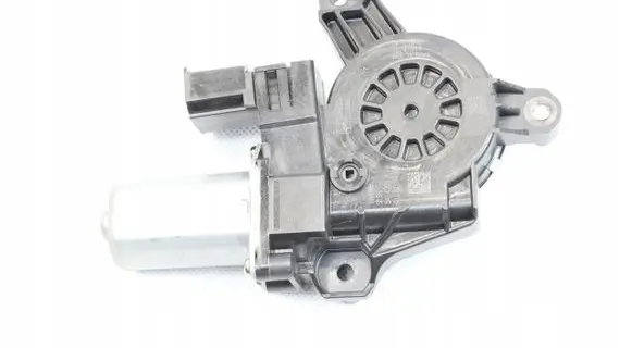 BMW 7 G70 Rear door window regulator motor 5A142D1