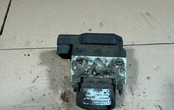 KIA Rio ABS Pump 95610FD330 0AK2E27G29 392AAC1D164