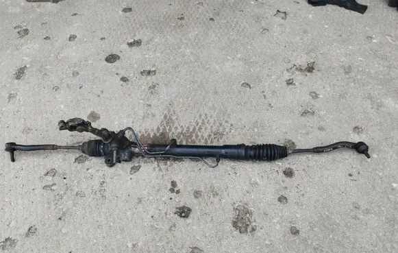 Toyota Yaris Steering rack