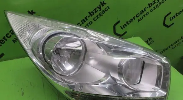 KIA Venga Headlight/headlamp