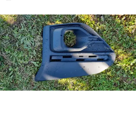 Renault Sandero II Front fog light trim/grill EAB-R-261A33