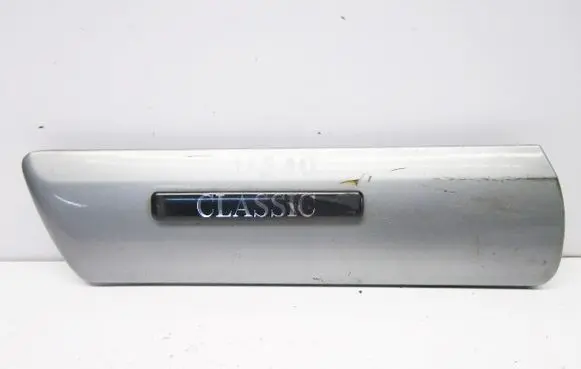 Mercedes-Benz E W211 Front arch trim A2106908762