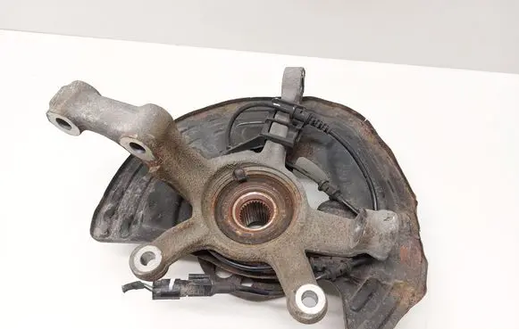 Mercedes-Benz CLA C117 X117 W117 Front wheel hub 