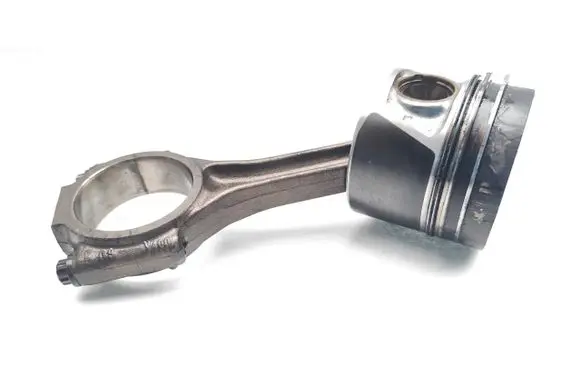 Skoda Superb B6 (3T) Piston with connecting rod CBBB