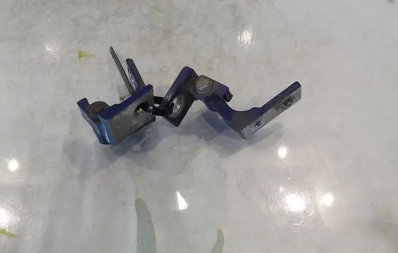 Fiat Grande Punto Rear door lower hinge