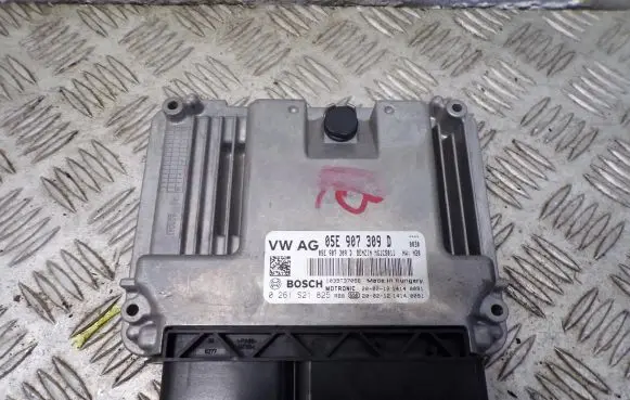 Volkswagen Golf VIII Other control units/modules 0261S21825