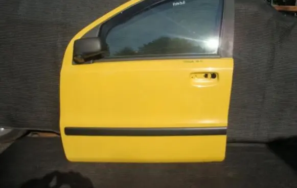 Fiat Panda II Front door