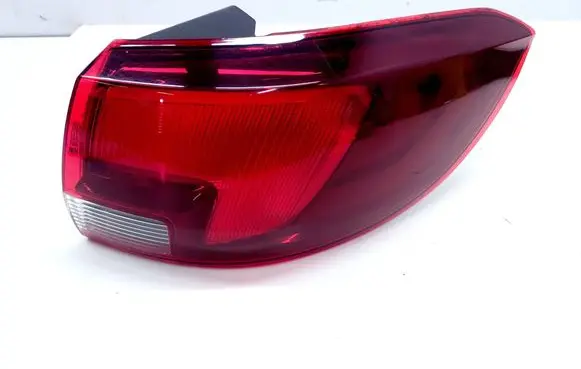 Opel Astra K Rear/tail lights 39077375