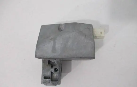 Citroen C4 II Picasso Steering wheel lock 9807504780