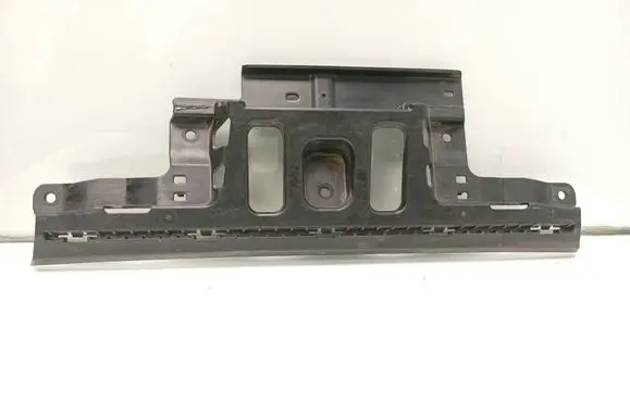 Citroen C3 Rear bumper mounting bracket 9813245980