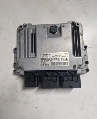 Peugeot 508 Engine control unit/module 0261S06632 9666319580 9677566780