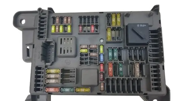 BMW X5 E70 Fuse box set 6931687