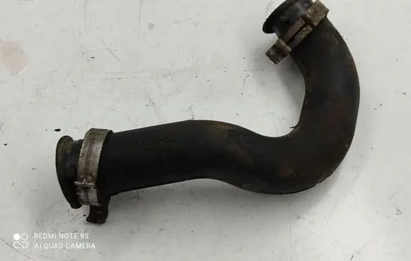 Land Rover Discovery 3 - LR3 Intercooler hose/pipe 4H2Q6A886
