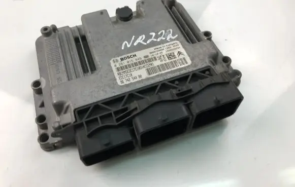 Peugeot 206 Engine control unit/module ECU 9674254080 0281015849