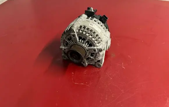 BMW X1 F48 F49 Generator/alternator 7640132