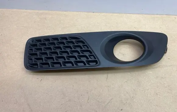 Volvo V70 Front fog light trim/grill 30678640