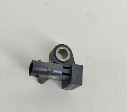 Volkswagen Golf VIII Airbag deployment crash/impact sensor 85E959651