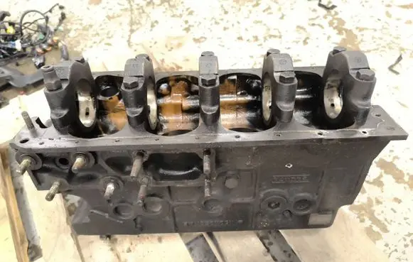 Mercedes-Benz W123 Engine block 1150110501