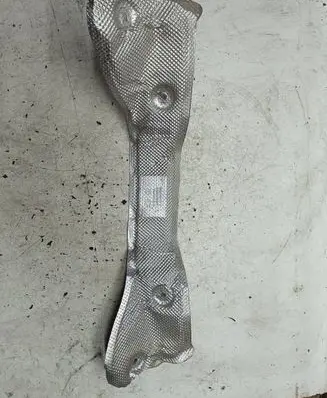 Audi Q7 4M Exhaust heat shield 4M0825623e A7995