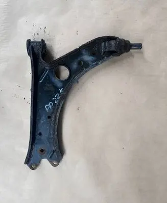 Volkswagen Golf V Front lower control arm/wishbone