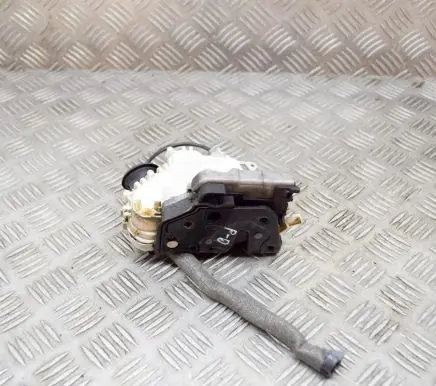 Audi A6 S6 C7 4G Front door lock 8J2837016C