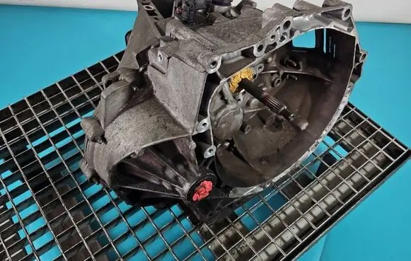 Citroen C4 Cactus Manual 5 speed gearbox 20DR20 IMPRK1542171