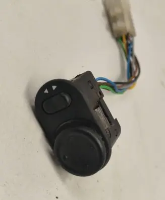 Saab 9-5 Wing mirror switch 44664051