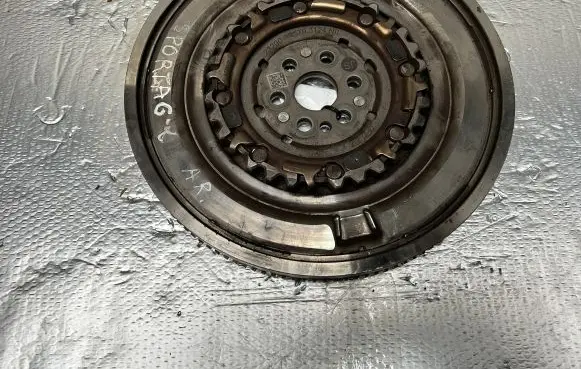 KIA Sportage Flywheel 232002B570