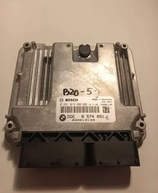 BMW 5 F10 F11 Engine control unit/module 0281019806 8574091 030819138