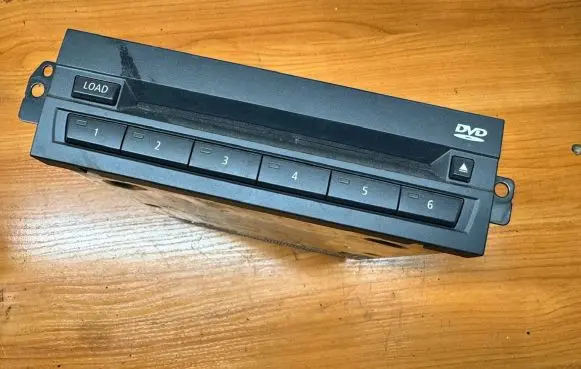 BMW 7 F01 F02 F03 F04 CD/DVD changer 9205270 77050698 AL005390146036