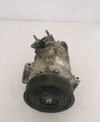 Volvo S60 Air conditioning (A/C) compressor (pump) P31404446