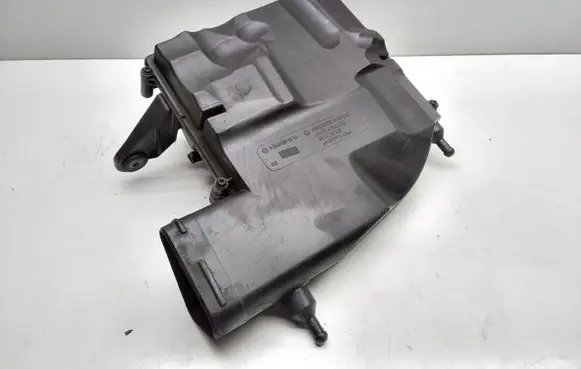 Mercedes-Benz S W221 Air filter box A6420902101 A6420940304