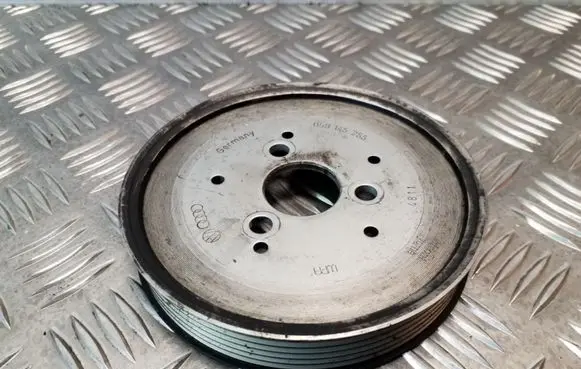 Audi A4 S4 B6 8E 8H Power steering pump pulley 059145255