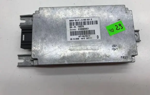 BMW 7 E65 E66 Voice control module 6960801 190278 01000230C1