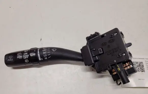 Hyundai Santa Fe Wiper control stalk 202005765