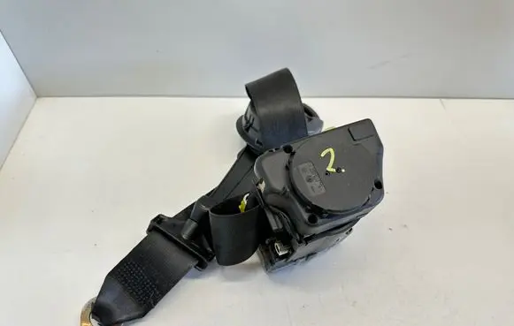 Audi A6 S6 C5 4B Rear seatbelt
