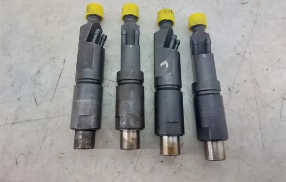 Daewoo Lublin Fuel injectors set VA42S390-3017