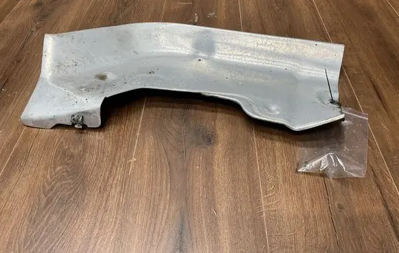 Mercedes-Benz SL R129 Exhaust heat shield 1296820271 A1296820271